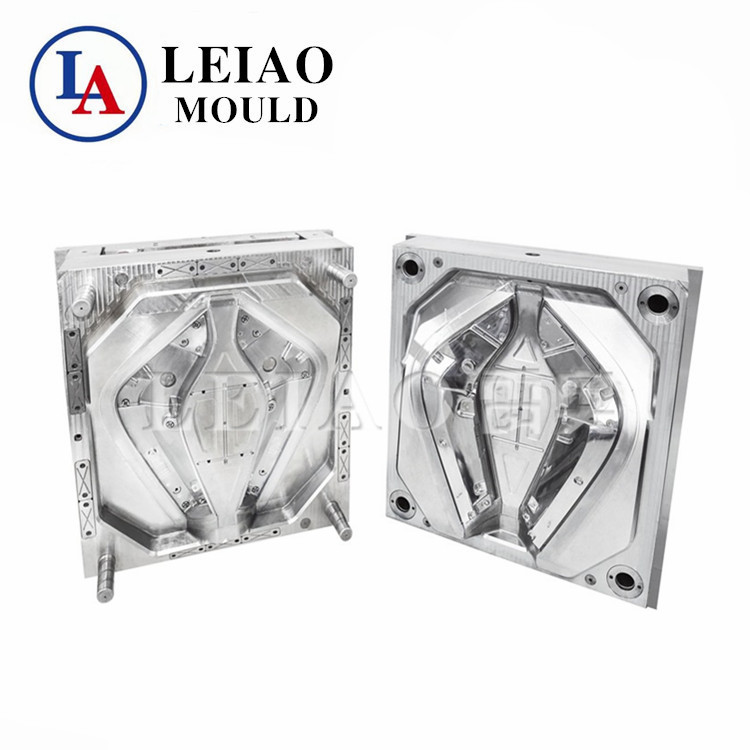 injection-car-lamp-plastic-cover-auto-lamp-mould-4